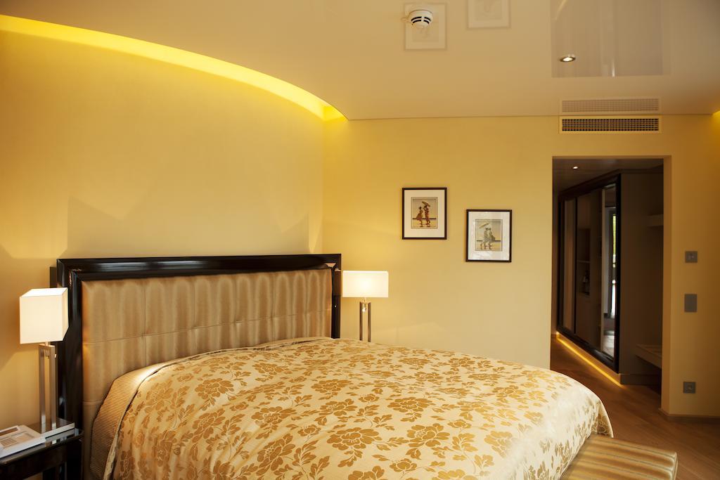 Schwitzer'S Hotel Am Park Waldbronn Chambre photo