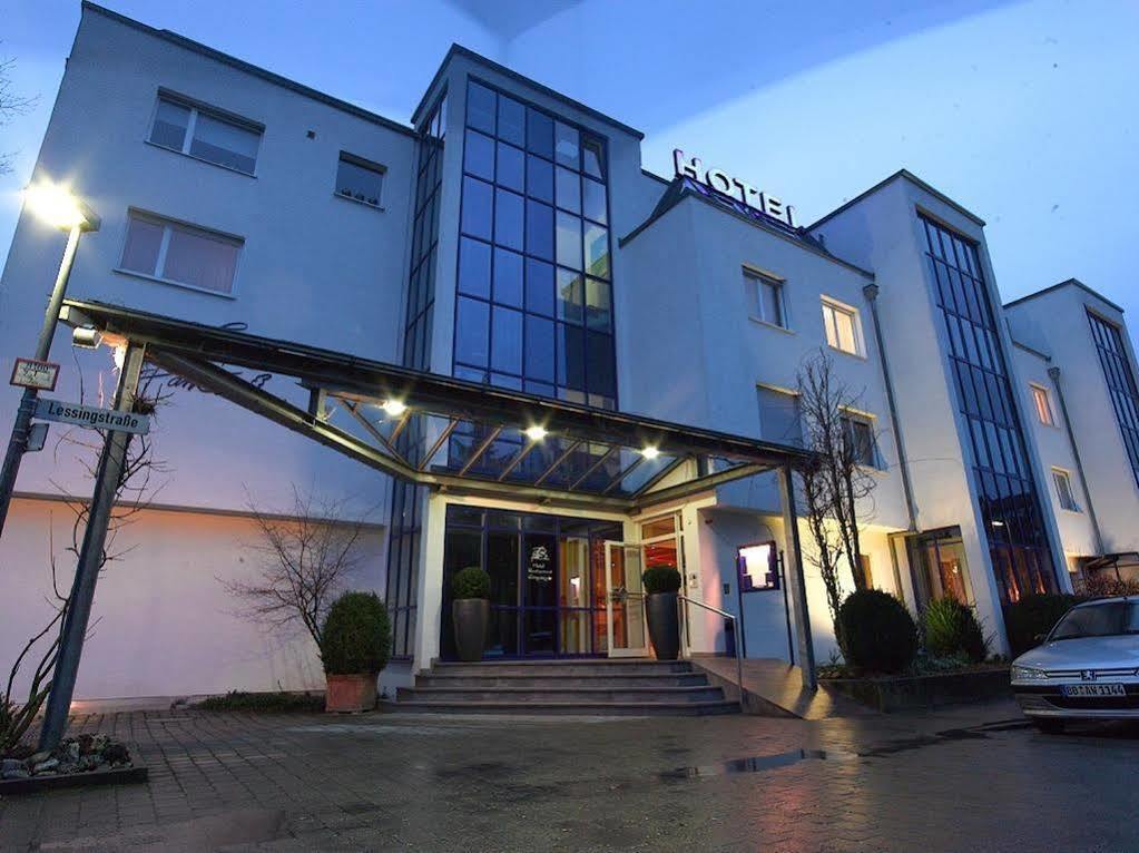 Schwitzer'S Hotel Am Park Waldbronn Extérieur photo